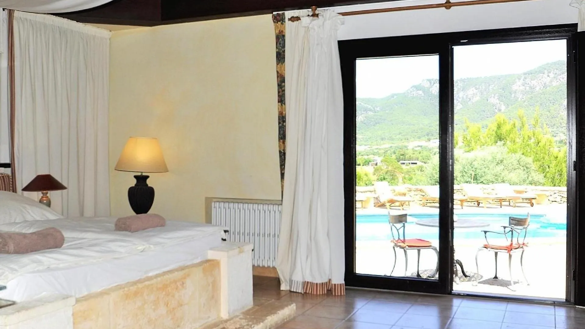 Ferienhaus Mit Privatpool Fuer 10 Personen Ca 800 Qm In Andratx, Mallorca Suedwestkueste Von Mallorca Espagne